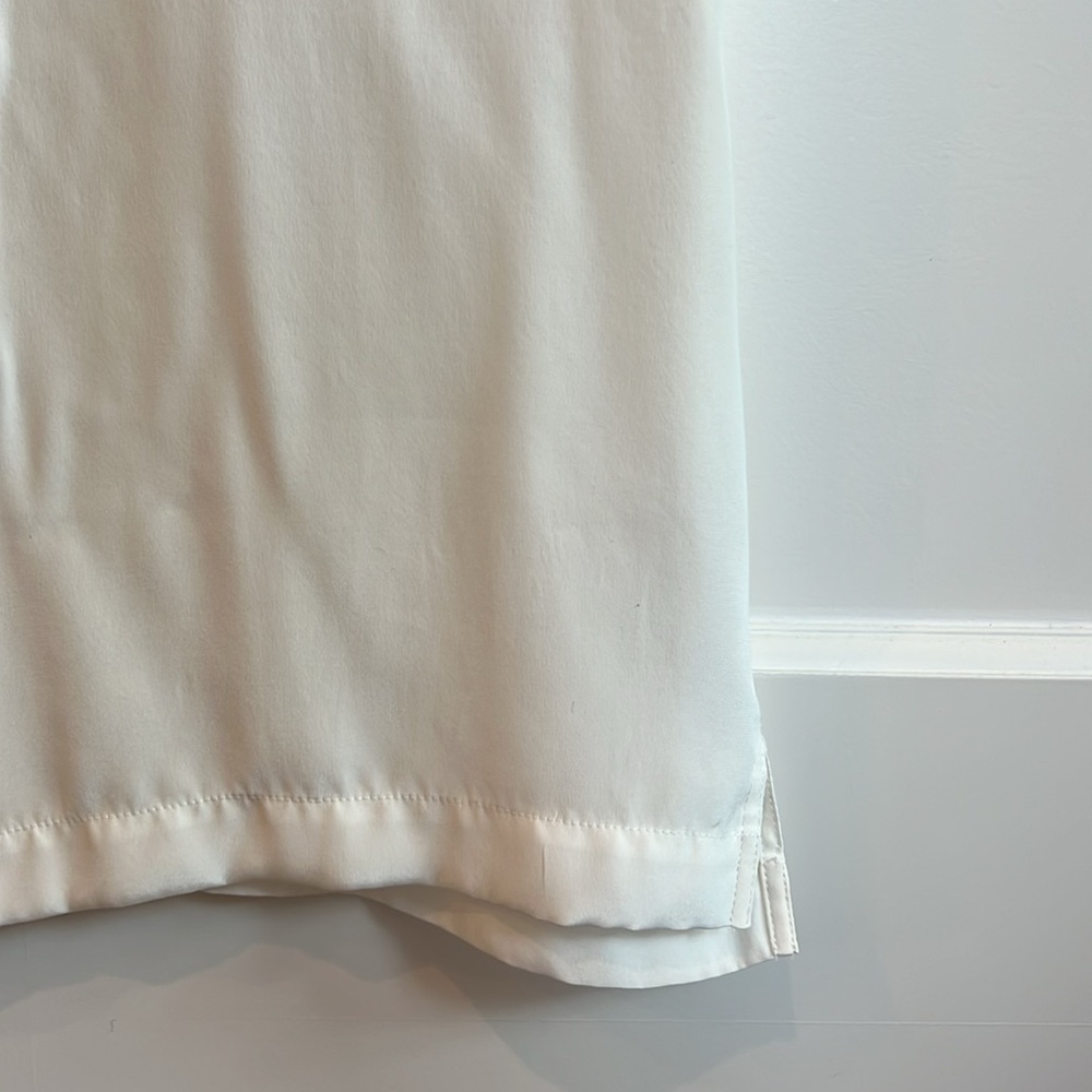 FRAME Washable Oversized Silk Tee - Picture 9 of 11